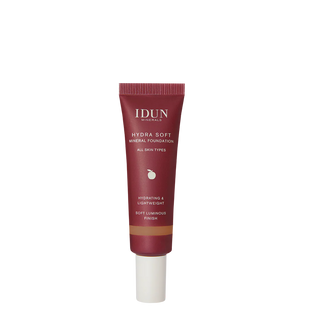idun minerals Hydrasoft Mineral Foundation alva