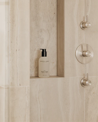 Marie-Stella-Maris Body Wash Rock Roses sfeer 1