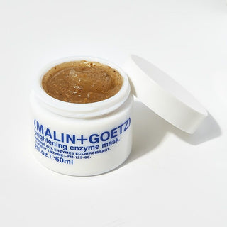 Malin+Goetz Brightening Enzyme Mask sfeer