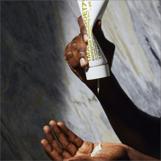 Malin+Goetz Eucalyptus Smoothing Body Gel sfeer