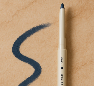 IDUN Minerals Eyeliner navy sfeerafbeelding