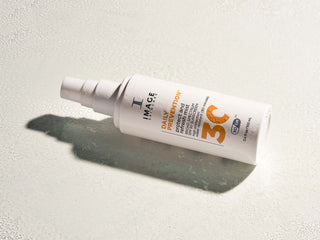 Image Skincare Daily Prevention Protect And Refresh Mist SPF 30 Sfeer