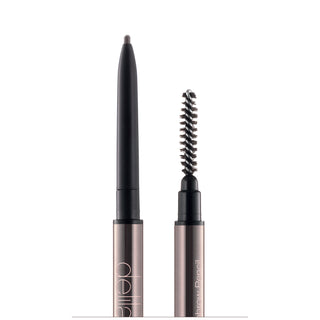 Delilah Brow Line Close up
