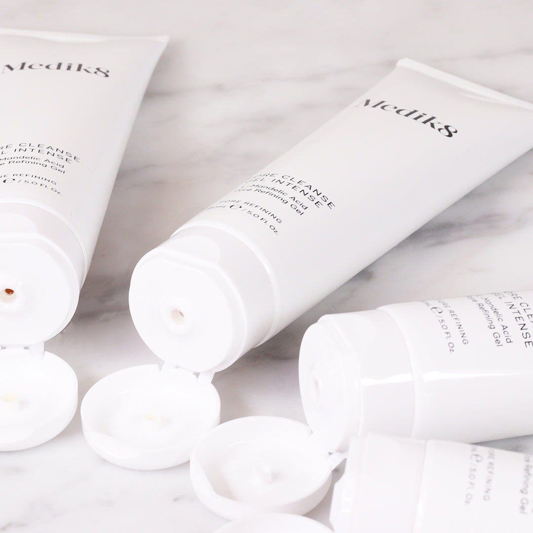 Medik8 Pore Cleanse Gel Intense 150ml tubes op marmer