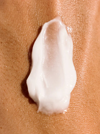 Essential Hydration Cream Ylang Ylang + Peppermint 100ml substantie