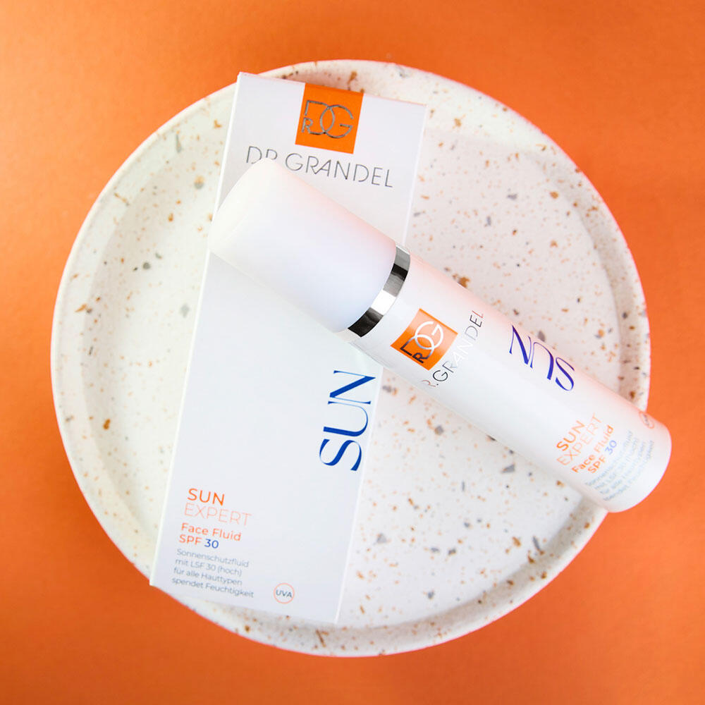 Dr. Grandel SUN Expert Face Fluid SPF 30 structuur