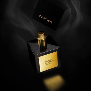 Carner Barcelona Eau de Parfum Black Calamus sfeer