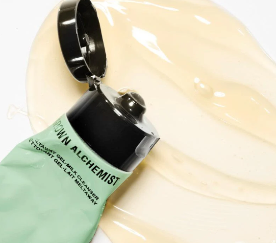 Grown Alchemist Meltaway Gel Milk Cleanser sfeer1