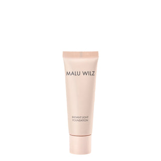 Malu Wilz Radiant Light Foundation | Nr. 05 - Porcelain | 25ml