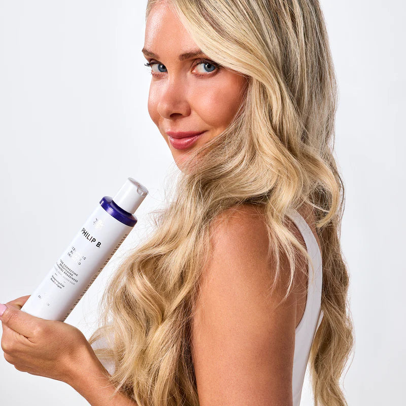 Philip B Icelandic Blonde Shampoo  sfeer