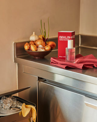 Malin+Goetz Tomato Home Spray in keuken