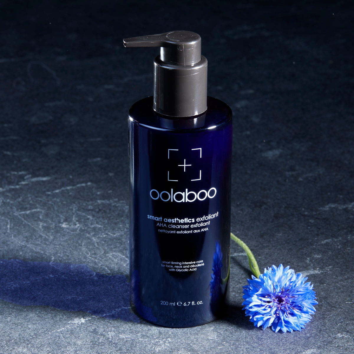 Oolaboo Smart Aesthetics Cleanser Exfoliant 200 ml met korenbloem