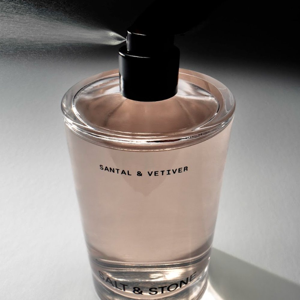 Salt & Stone Body Mist Santal & Vetiver 100ml spray close-up
