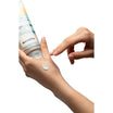 Sensilis After Sun Repair Calming Relief 200ml gel aanbrengen op de hand