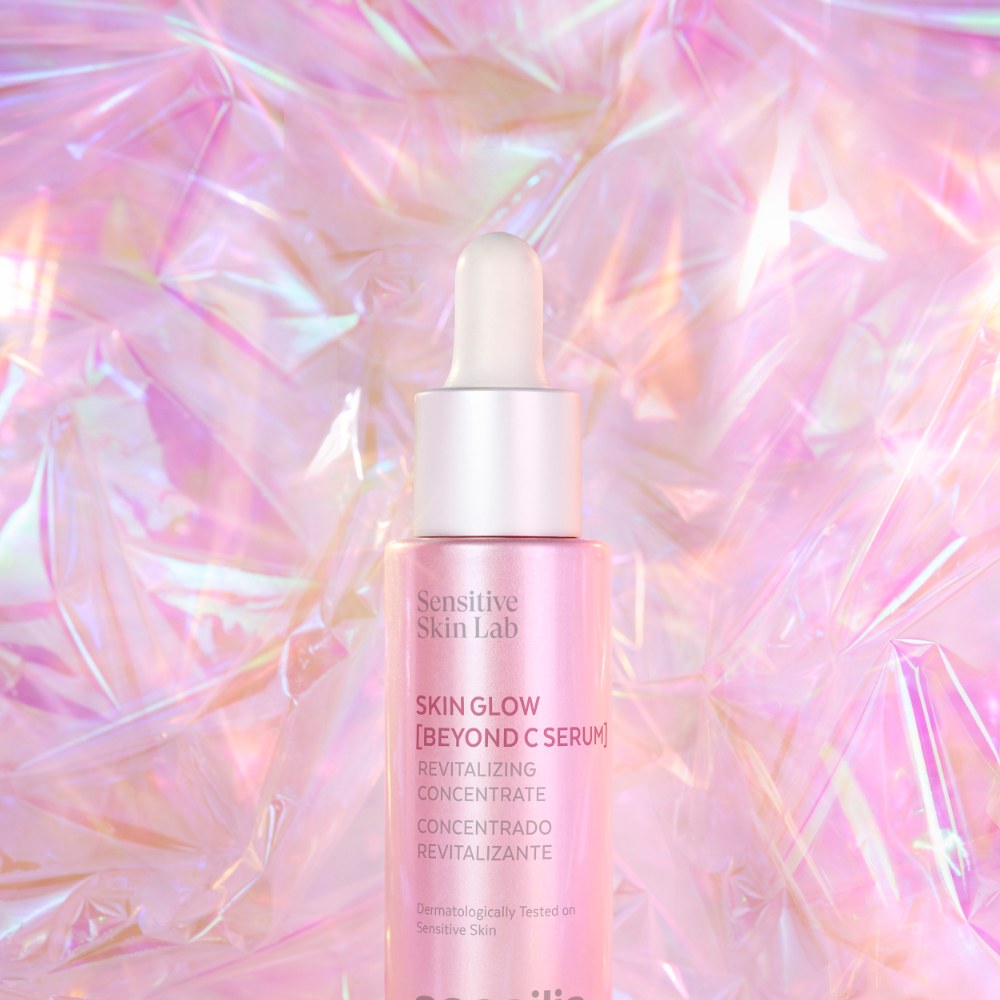 Sensilis Skin Glow Beyond-C Serum 30ml flacon op kristal