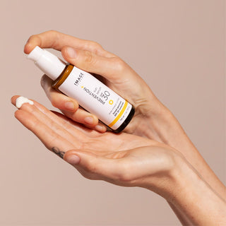 Image Skincare PREVENTION+ Sun Serum SPF 30 aanbrengen 